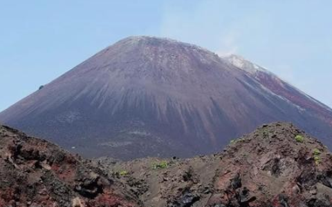 世界上火山最集中的地方： 印度尼西亚的巽他群岛