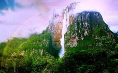 世界上最大的瀑布，安赫尔瀑布(宽150米/落差975米)